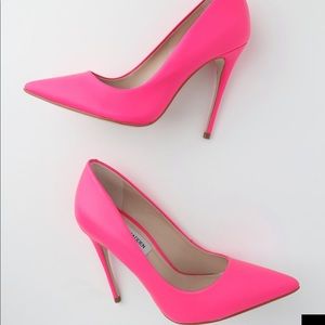 Steve Madden Shoes - Steve Madden Daisie Neon Pink Pointed Toe Pumps Steve Madden Shoes - Steve Madden Daisie Neon Pink Pointed Toe Pumps